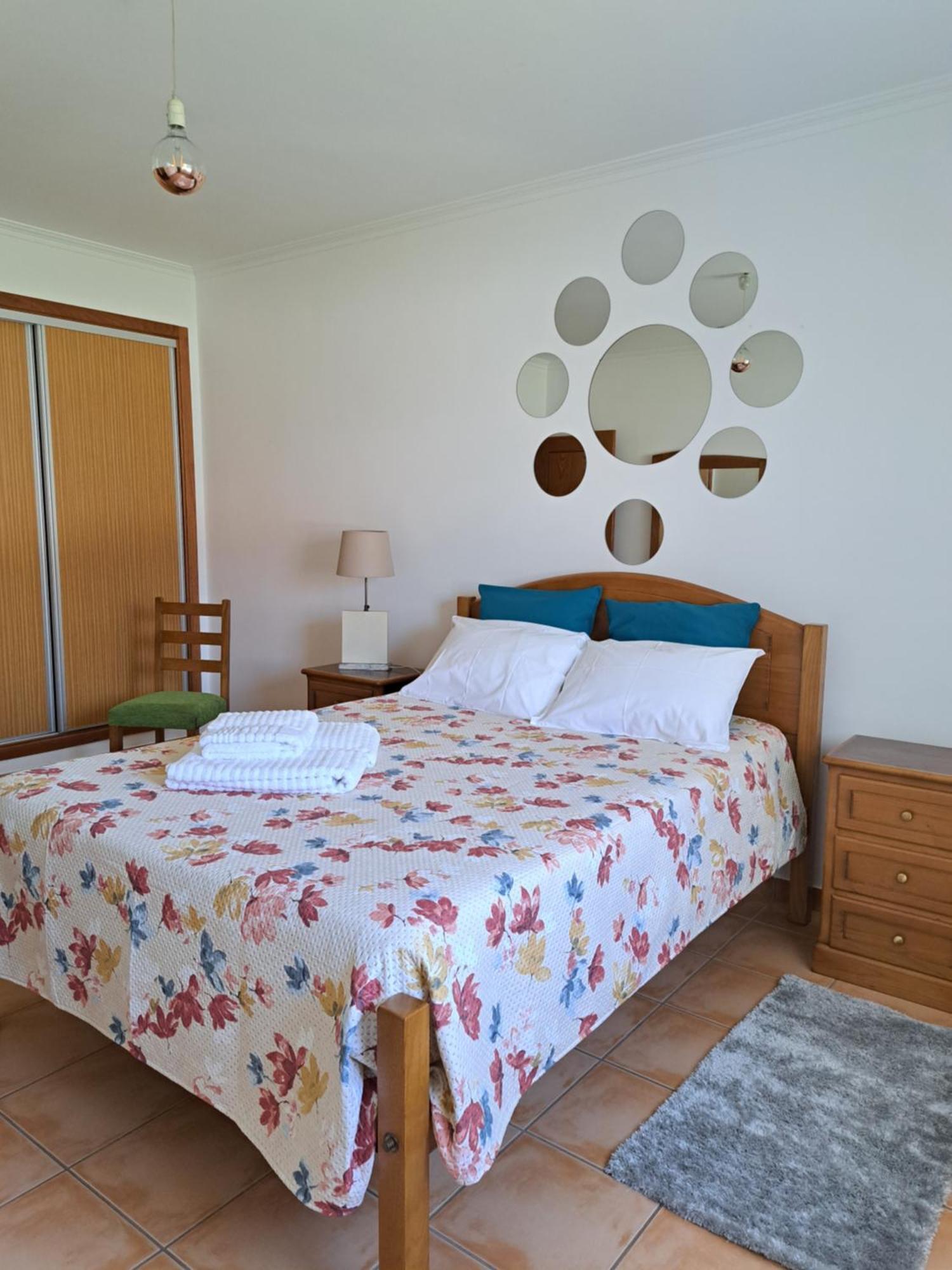 Camarcao Violante Apartment Foz do Arelho Bilik gambar